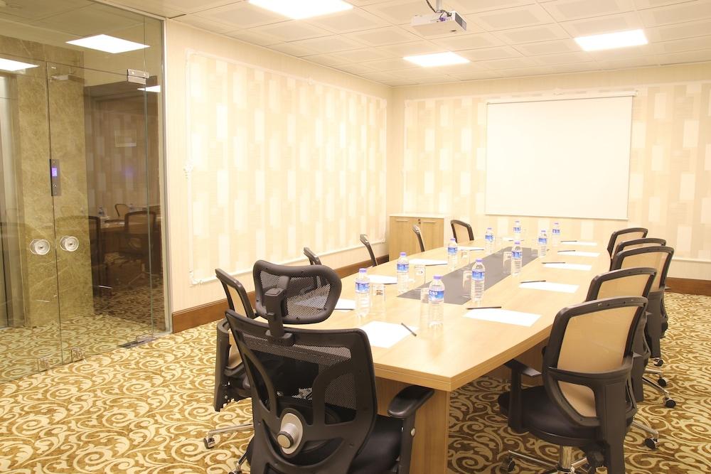 Sisli Luxury K Suites Hotel Istanboel Buitenkant foto